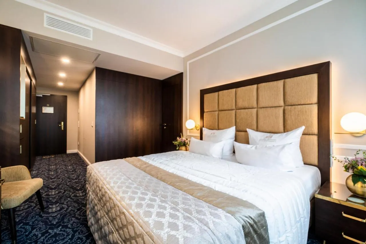 Hotel Suitess Δρέσδη